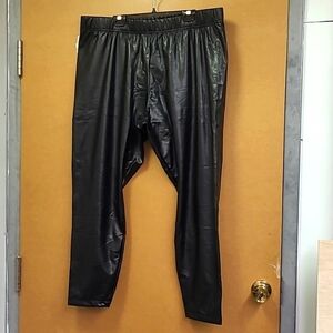 Old Navy Size 2X Black Faux Leather Leggings